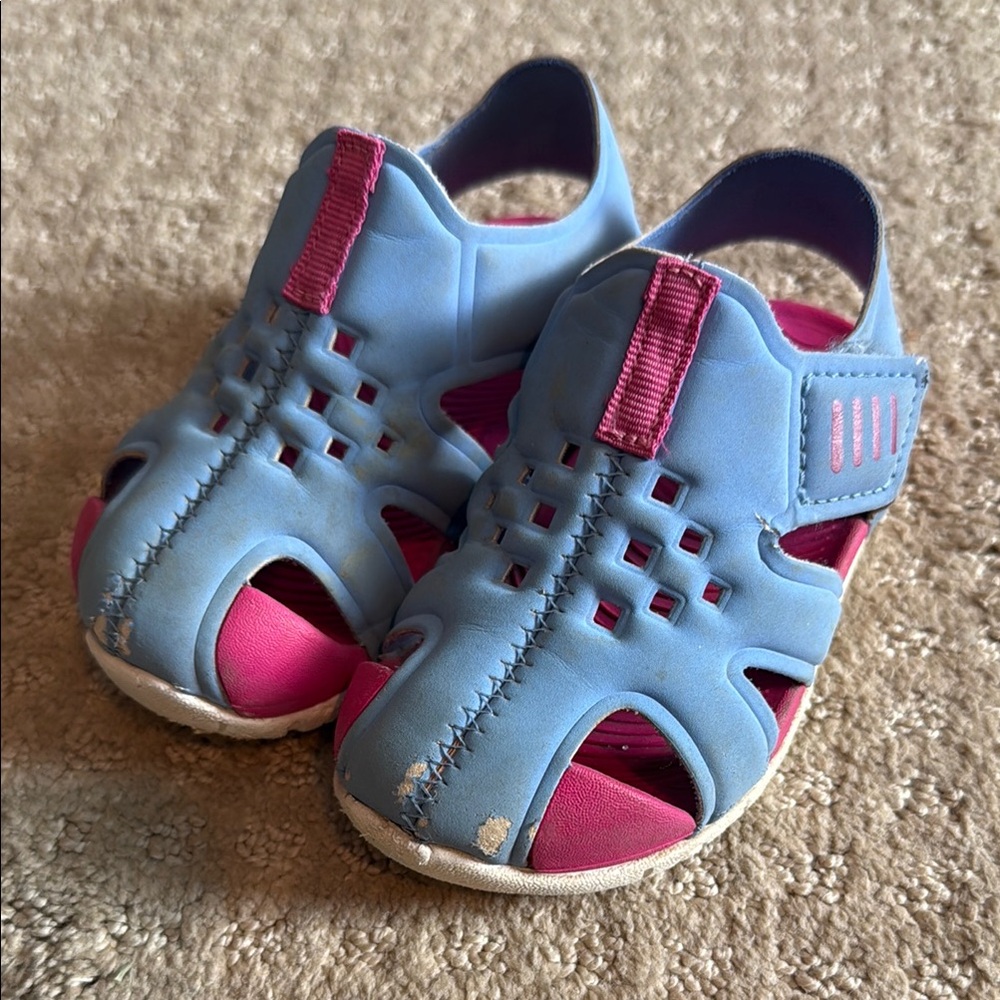 Toddler sandals